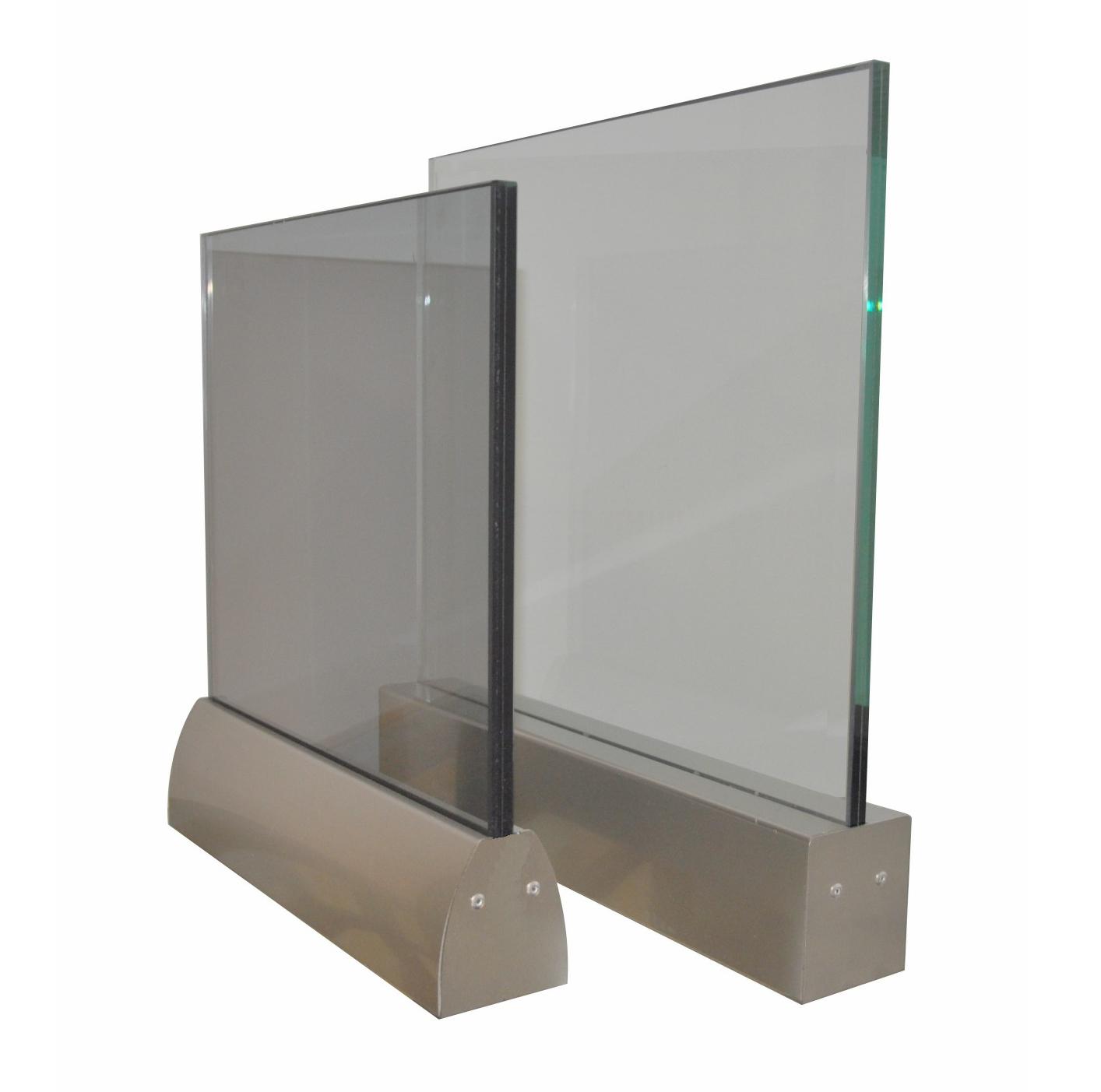 schöne symmetrische Form des Glasgeländer Profils CLIP